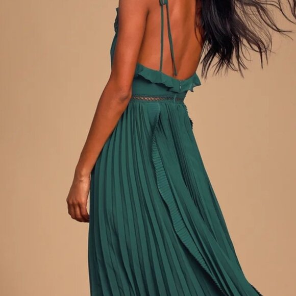 Lulu's Never a Dull Moment Emerald Green Tie-Strap Pleated Midi Dress Siize XS - Picture 4 of 9